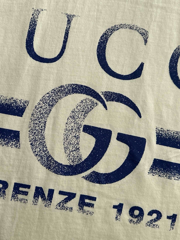 ブランドTシャツ細部ディテール